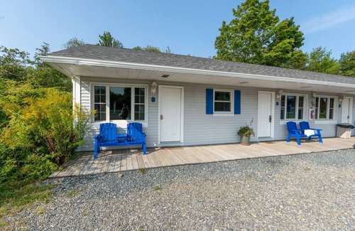 Trenton Apartamento | Isleview Motel Room 9 - 10 min drive to Acadia!