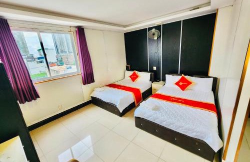 District 7 Hotel | Istars Hotel