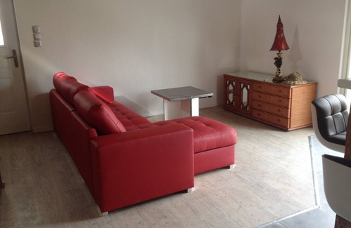 Esperaza Casa | It is a House of 70 m2 is at Your Disposal With a Garden