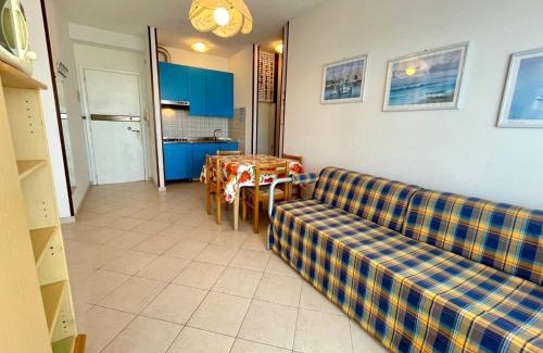 Porto Santa Margherita Apartamento | Comfy flat for four-Beahost