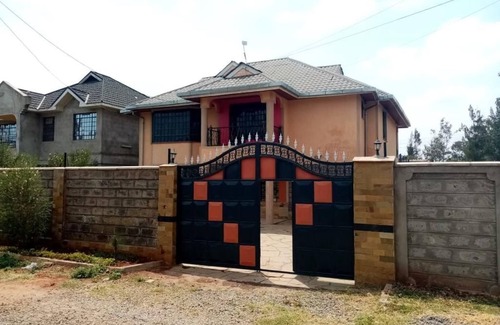 Syokimau Casa | Es acogedor y en una comunidad cerrada
