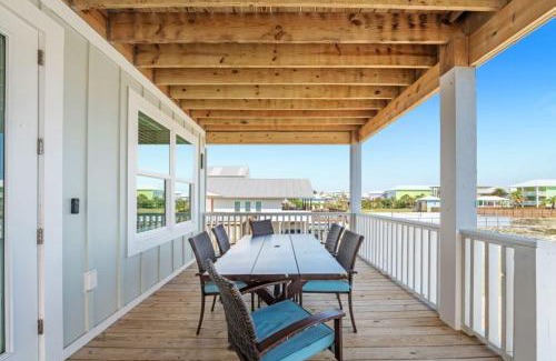 Gulf Shores Villa | It's Fox O'Clock Somewhere