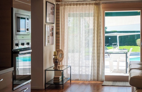Cavarzere Apartamento | Aplicación de lujo MAISON DE CHARME. Villa rural con piscina, wifi, aire acondicionado.