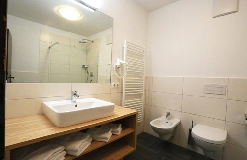 Santo Stefano Apartamento | Apartamento de vacaciones Sankt Lorenzen (San Lorenzo di Sebato) para 1 - 5 personas con 2 dormitori