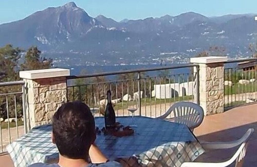 San Zeno di Montagna Casa | Casa de vacaciones San Zeno di Montagna para 1 - 10 personas con 5 dormitorios - Casa adosada