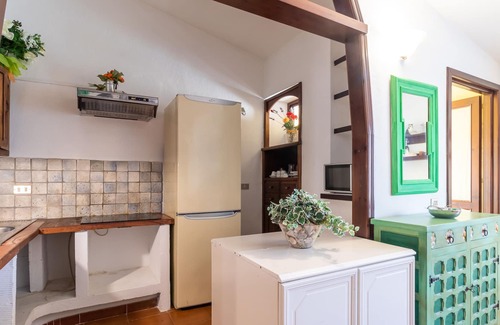 Ruoni Apartamento | Apartamento La casa di Maurizio con vistas al mar, balcón y Wi-Fi