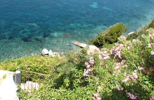 Torre delle Stelle Villa | Villa Chiaro di Luna - independiente con acceso directo al mar