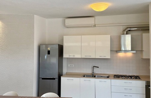Torre delle Stelle Casa | Star Tower Hibiscus House
