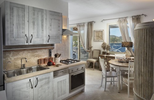 Torre delle Stelle Villa | Villa Colombier by Miani Group