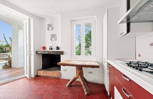 Torre delle Stelle Villa | Villa Ambra – Frente al Mar, Lujo, Piscina Privada a Solo Pasos de la Playa