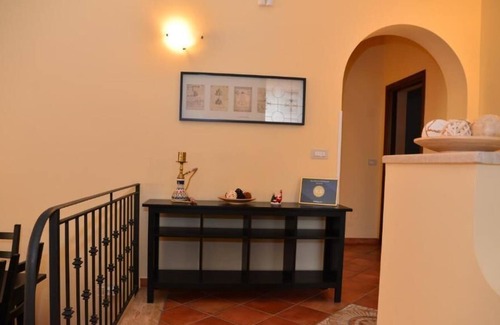 Villaggio del Pino-Le Ginestre Casa | Villa Cinzia - Appartamento con Vista Giardino