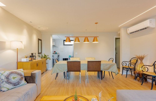 Itacimirim Apartamento | IT38 Apartamento Dúplex Decorado 3/4, Pie en la Arena