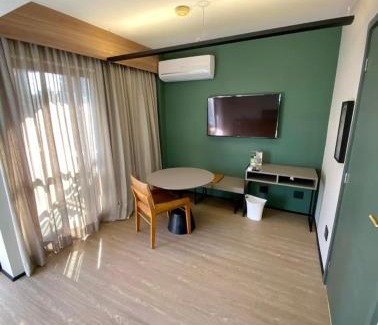 Itaim Bibi Apartamento | Itaim Bibi Flat com varanda