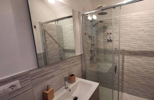 Cuglieri Apartamento | Itiseasy1 Piano Suites Nel Corso