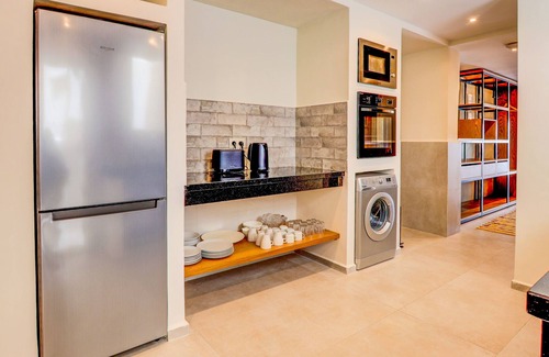 Anza Apartamento | Itry-Apartamento-Baño para personas con movilidad reducida-Vista al Mar
