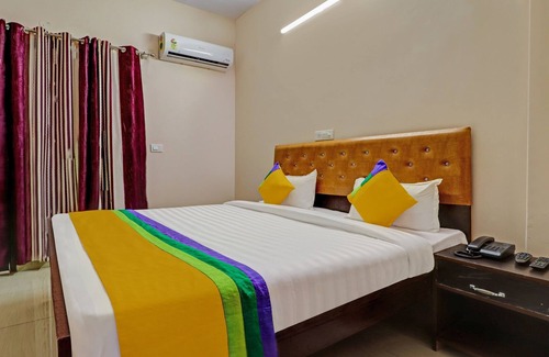 Mohali Casa | Itsy By Treebo - Divine Inn