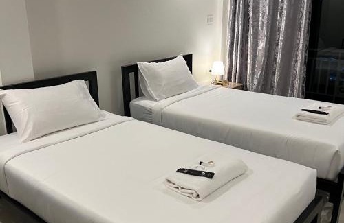 Si Racha Casa | Ivory House Sriracha