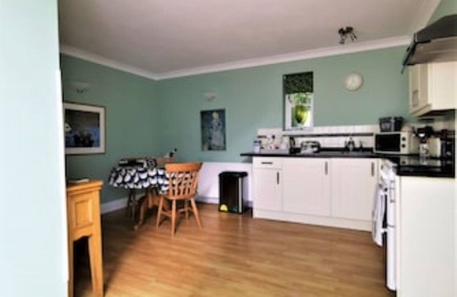 Llanfyrnach Cabaña | Ivy Cottage