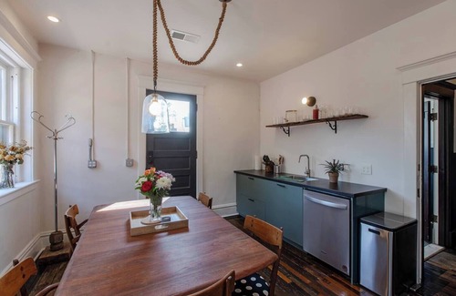 Hanover Place Casa | IVY House | Kansas City