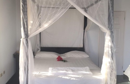 Port Antonio Complejo | Iya Ites Jamaica resort