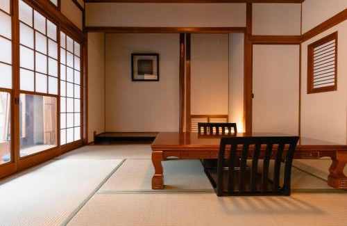 Yahatanishi Casa | Izumi Tei 泉邸100m2 旅館風一軒家 family friendly villa