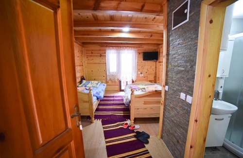 Uzice Casa | izvor bazeni vrela