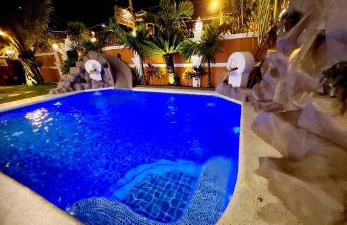 South Pattaya Villa | IZZYLAND Luxury Pool Villa Pattaya Walking Street 5 Bedrooms