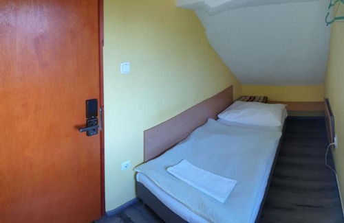 Kispest Casa | Jáde Panzió