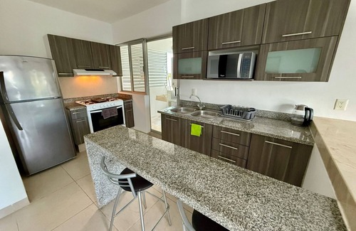 Downtown Cancun Apartamento | J-304 Deluxe 2 Bed 2 Bath Suite (Large outdoor Pool)