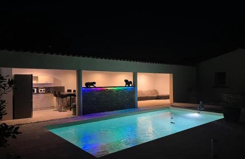Entraigues-sur-la-Sorgue Casa | J&J Home