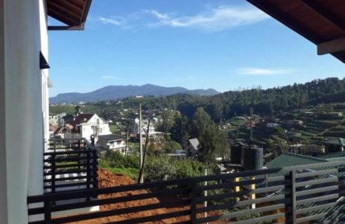 Nuwara Eliya Hotel | J's Villa