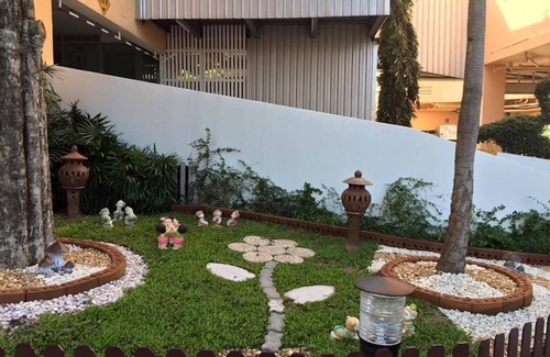 Si Racha Apartamento | J - Town Serviced Apartments