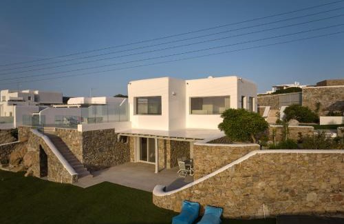 Psarou Villa | J View Villa Mykonos