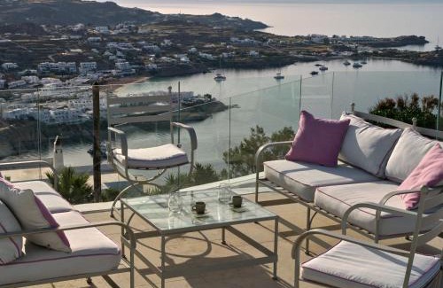Psarou Villa | J View Villa Mykonos