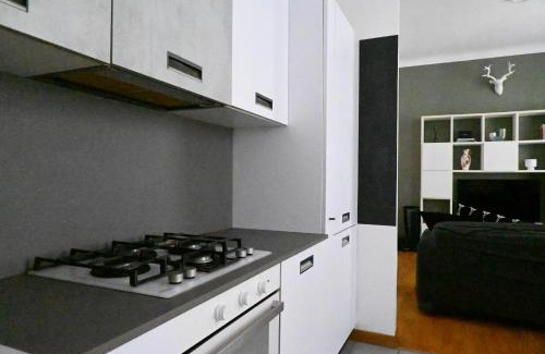 Jesi Apartamento | J03 - Jesi, elegante trilocale vicino al centro