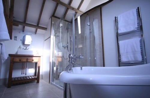 Whitland Casa | Jabajak Vineyard Restaurant With Rooms