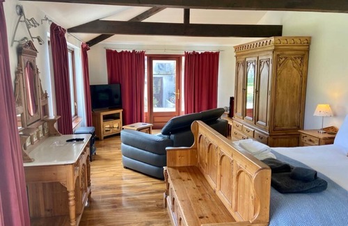 Whitland Casa | Jabajak Vineyard Restaurant With Rooms