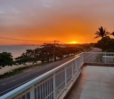Meaipe Apartamento | Jabuticaba Sabará - Frente ao Mar na Praia de Meaípe, Guarapari