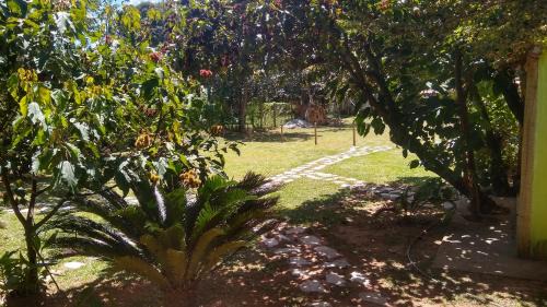 Jaboticatubas Cabina | JACARANDÁ Chalés com piscina em São José da Serra MG
