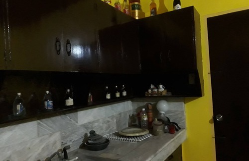 Caloocan Casa | Jack & Claud Bed & Breakfast Guest House