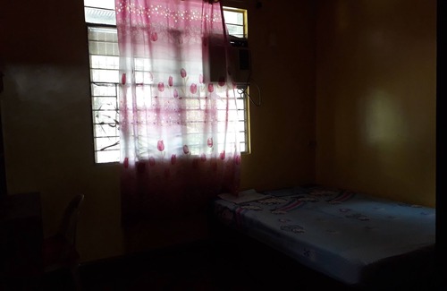Caloocan Casa | Jack & Claud Bed & Breakfast Guest House