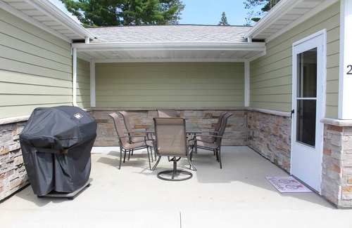 Prudenville Cabina | Jack's on the Bay, 2 Bedroom/1 Bath A