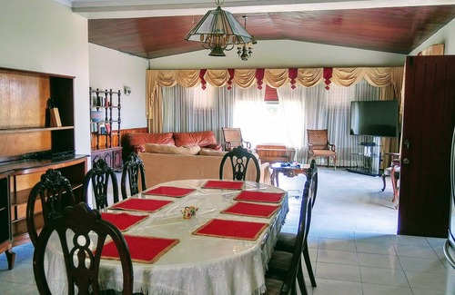 Jack's Hill Casa | Jacks Hill Tropical Arcadia