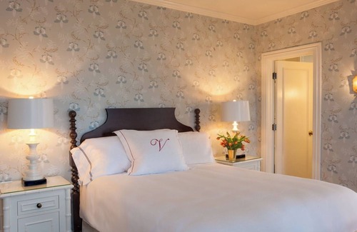 Cape May Hotel | Elegant Adults-Only Retreat with Pool, Dining, and Secluded Charm