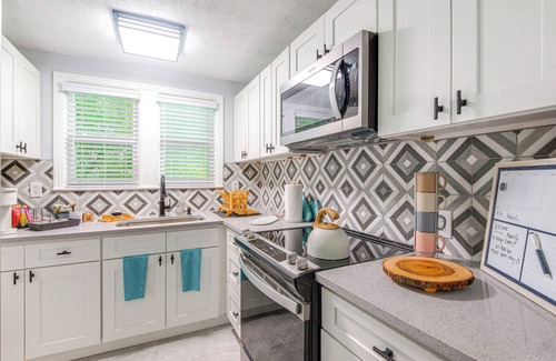 Jacksonville Apartamento | Jacksonville Apartment w/ Private Patio Near NAS!