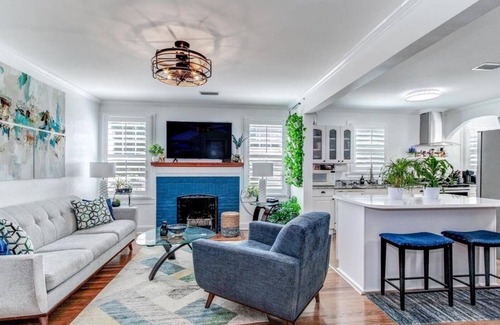 Fairfax Apartamento | Jacksonville Hideaway Modern + Pet-Friendly Unit 1