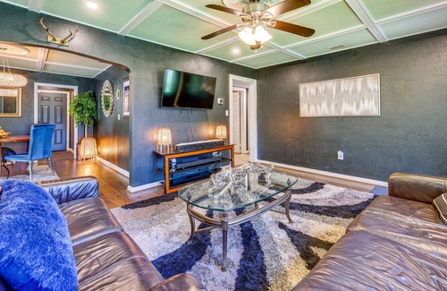Riverview Cabaña | Jacksonville Vacation Rental w/ Deck!
