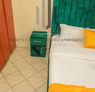 Hospital Apartamento | Jacky's Fully Furnished Apartment milimani suites
