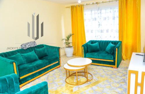 Hospital Apartamento | Jacky's Fully Furnished Apartment milimani suites