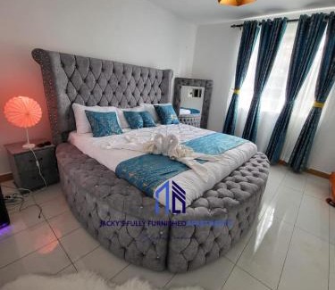 Nakuru Apartamento | Jacky's majesty beds apartment